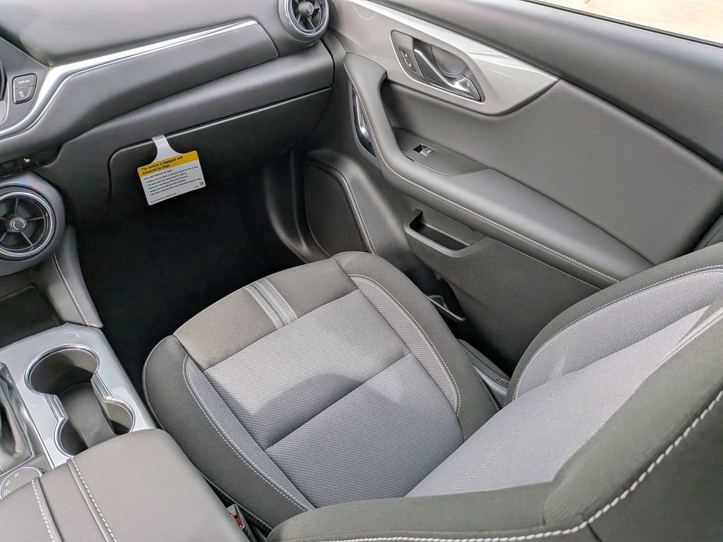 New 2026 Chevrolet Blazer LT w/ Midnight/Sport Edition image 19