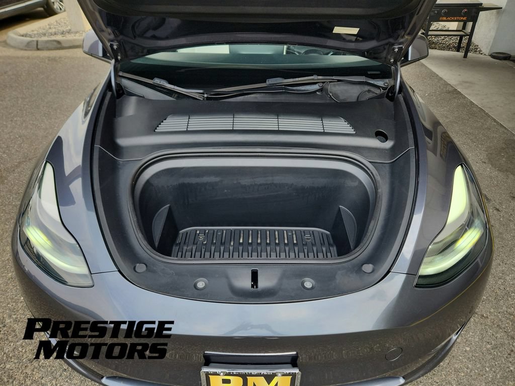 Used 2023 Tesla Model Y Long Range AWD/4WD image 37