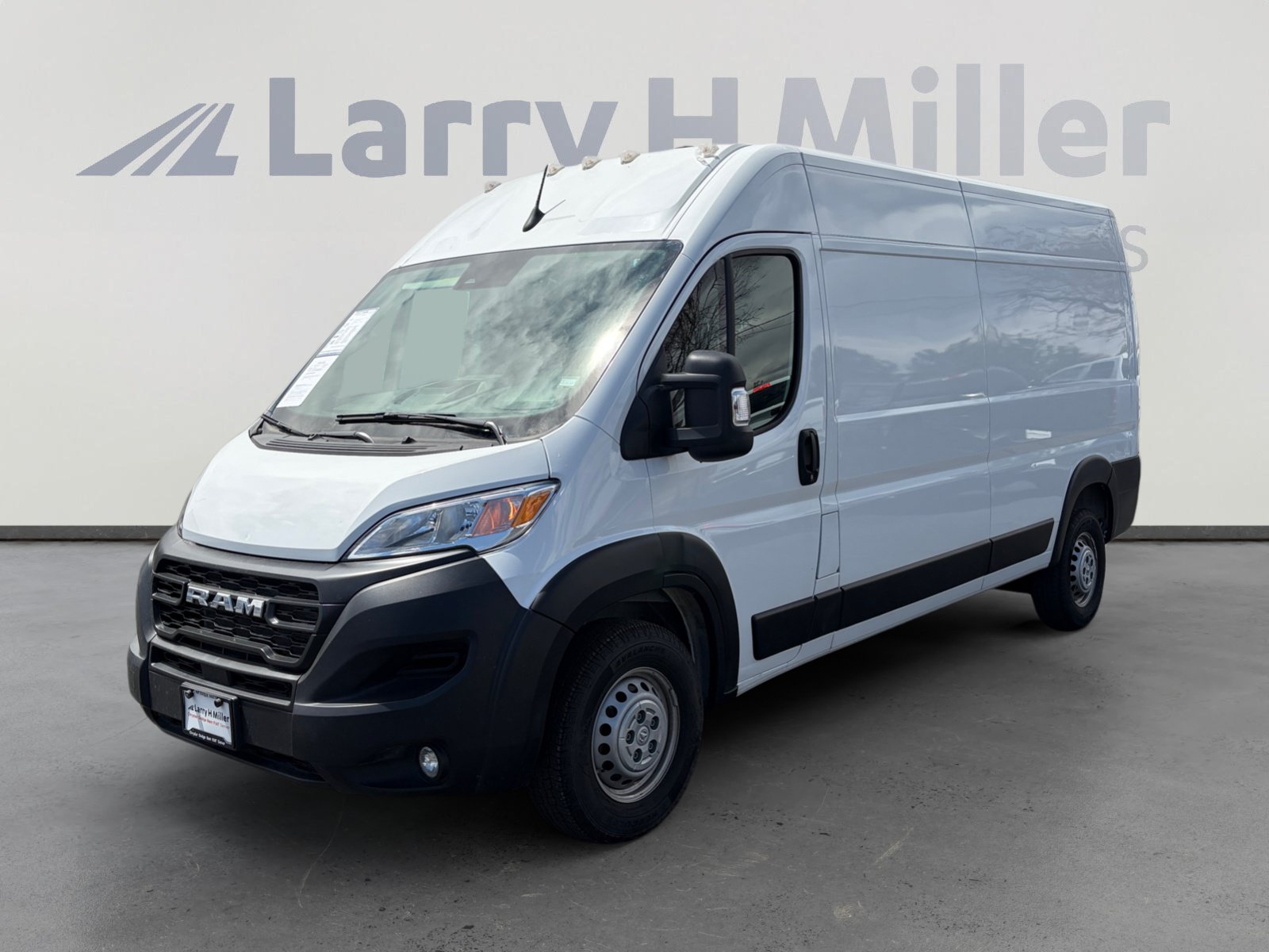 Used 2025 RAM ProMaster 2500 w/ Convenience Group FWD video 1