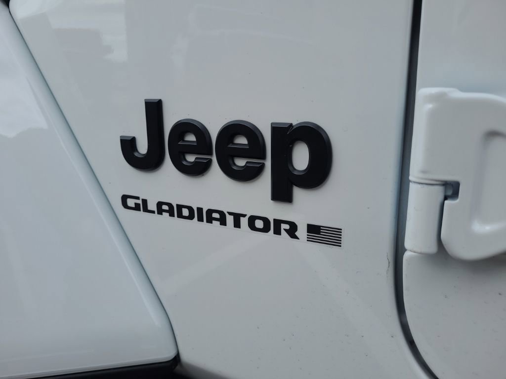 New 2026 Jeep Gladiator Willys image 16