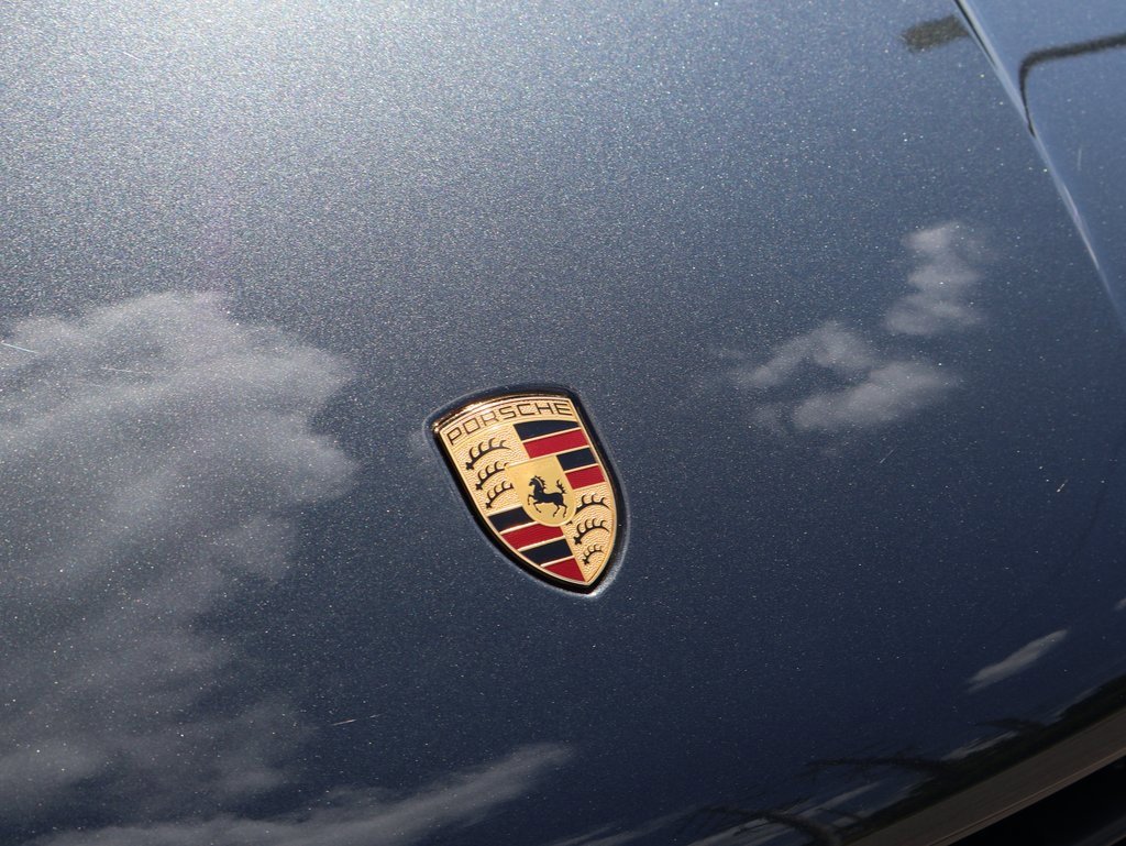 New 2025 Porsche Macan image 13