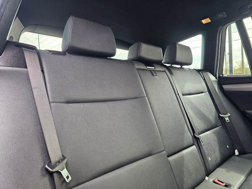 Used 2017 BMW X3 xDrive28i image 13