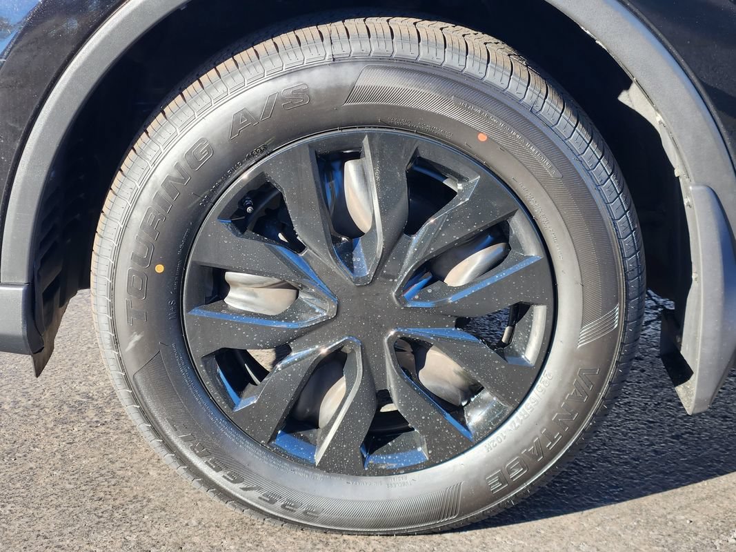 Used 2018 Toyota RAV4 LE w/ All Weather Liner Package AWD/4WD image 14