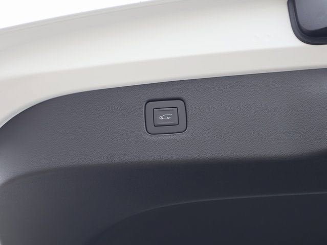 New 2026 Buick Envista Sport Touring w/ Convenience II Package FWD image 17