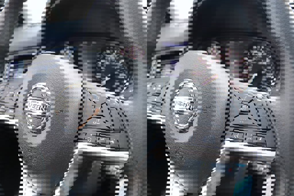 Used 2021 Nissan Rogue Sport S image 20