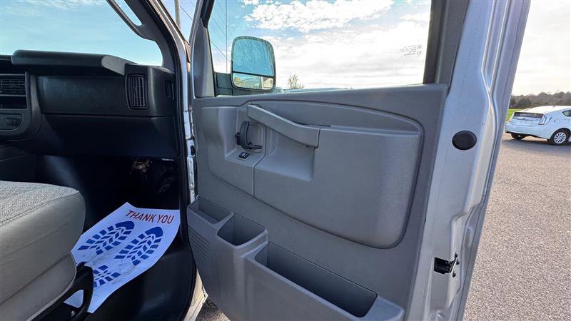 Used 2017 Chevrolet Express 2500 LS image 37