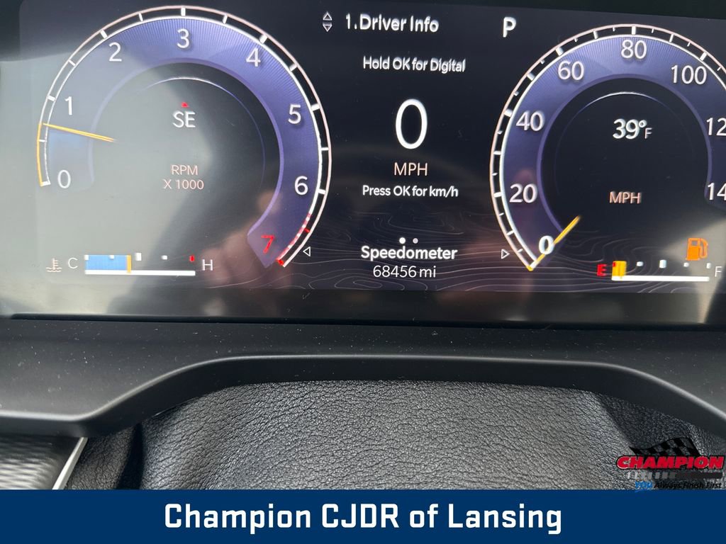 Used 2023 Jeep Grand Cherokee L Laredo AWD/4WD image 18