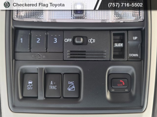 Used 2023 Toyota 4Runner Limited image 11