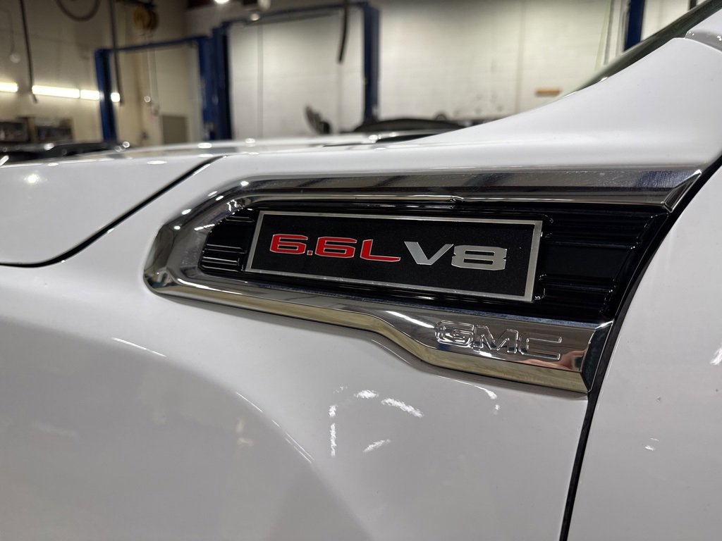 Used 2022 GMC Sierra 3500 SLE w/ SLE Convenience Package image 9