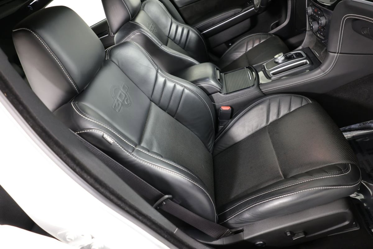 Used 2023 Chrysler 300 C RWD image 30