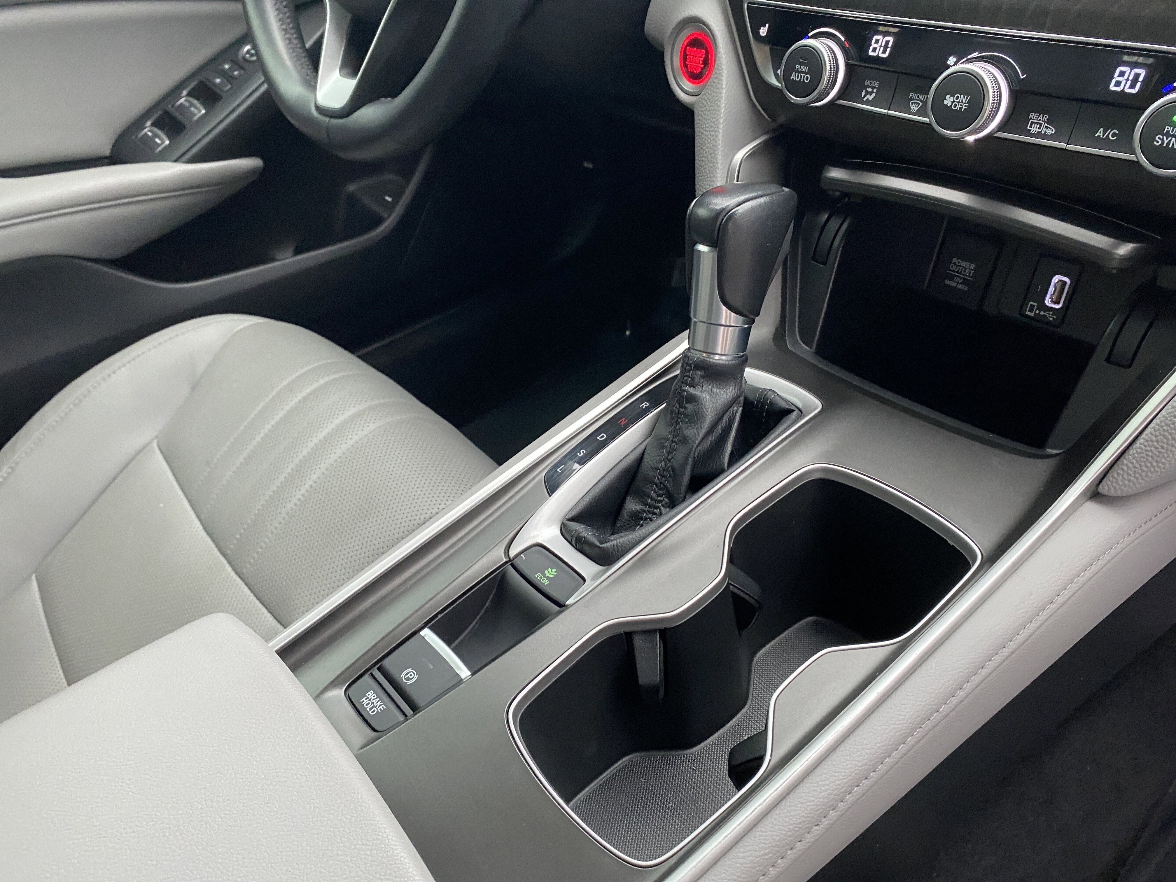 Used 2018 Honda Accord EX-L image 16