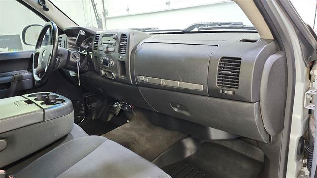 Used 2012 Chevrolet Silverado 1500 LT RWD image 25