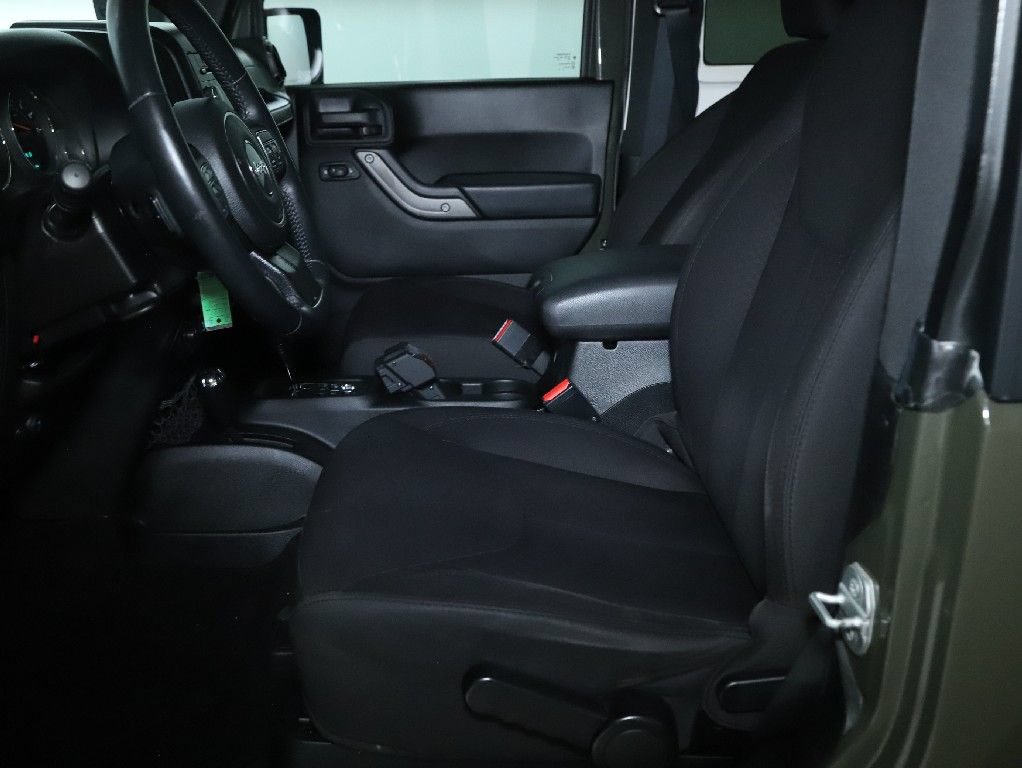 Used 2015 Jeep Wrangler Sport w/ Quick Order Package 24S AWD/4WD image 7