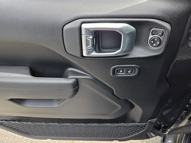New 2026 Jeep Gladiator Sport AWD/4WD image 13