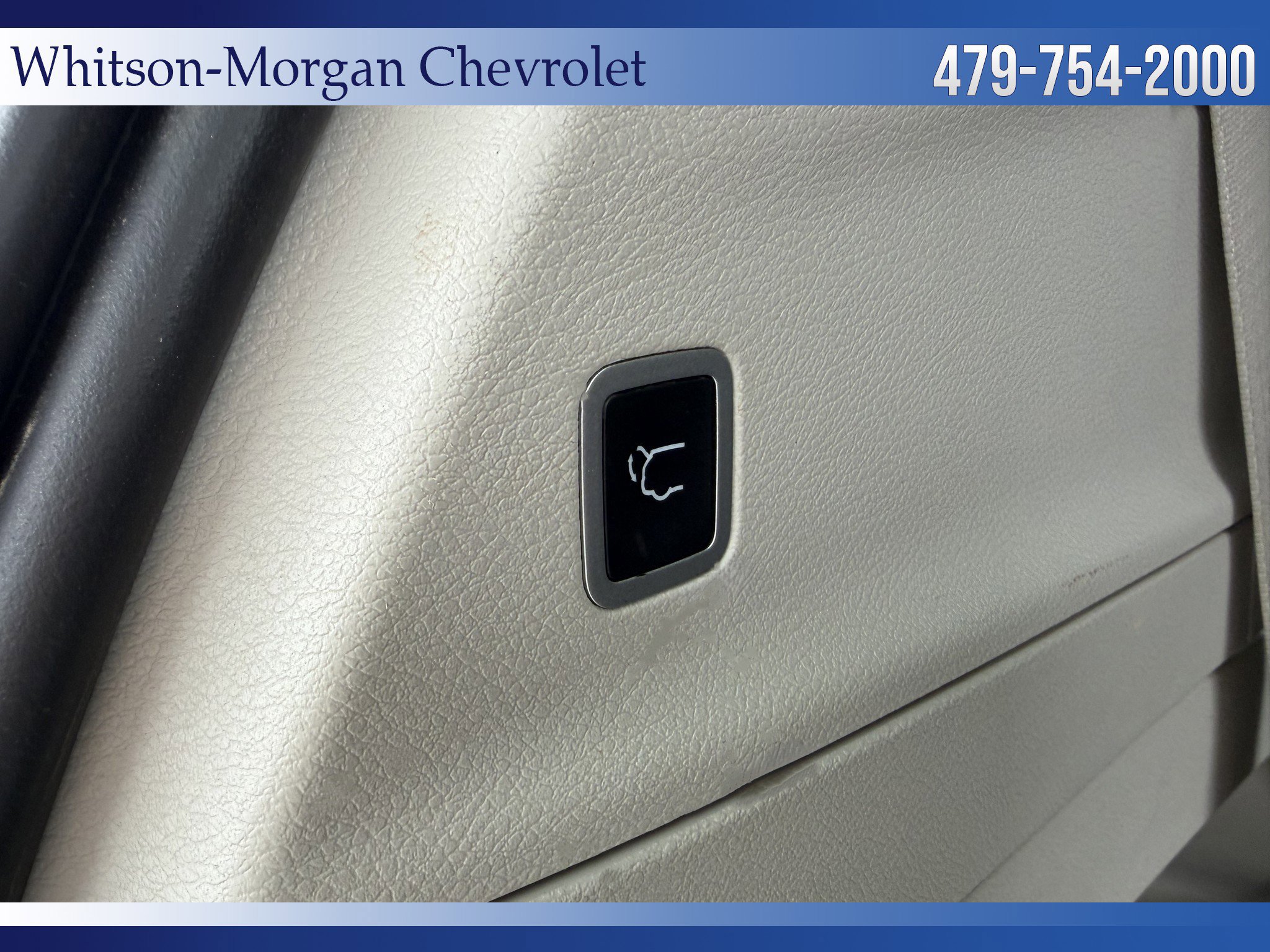 Used 2022 Chrysler Pacifica Touring-L FWD image 43