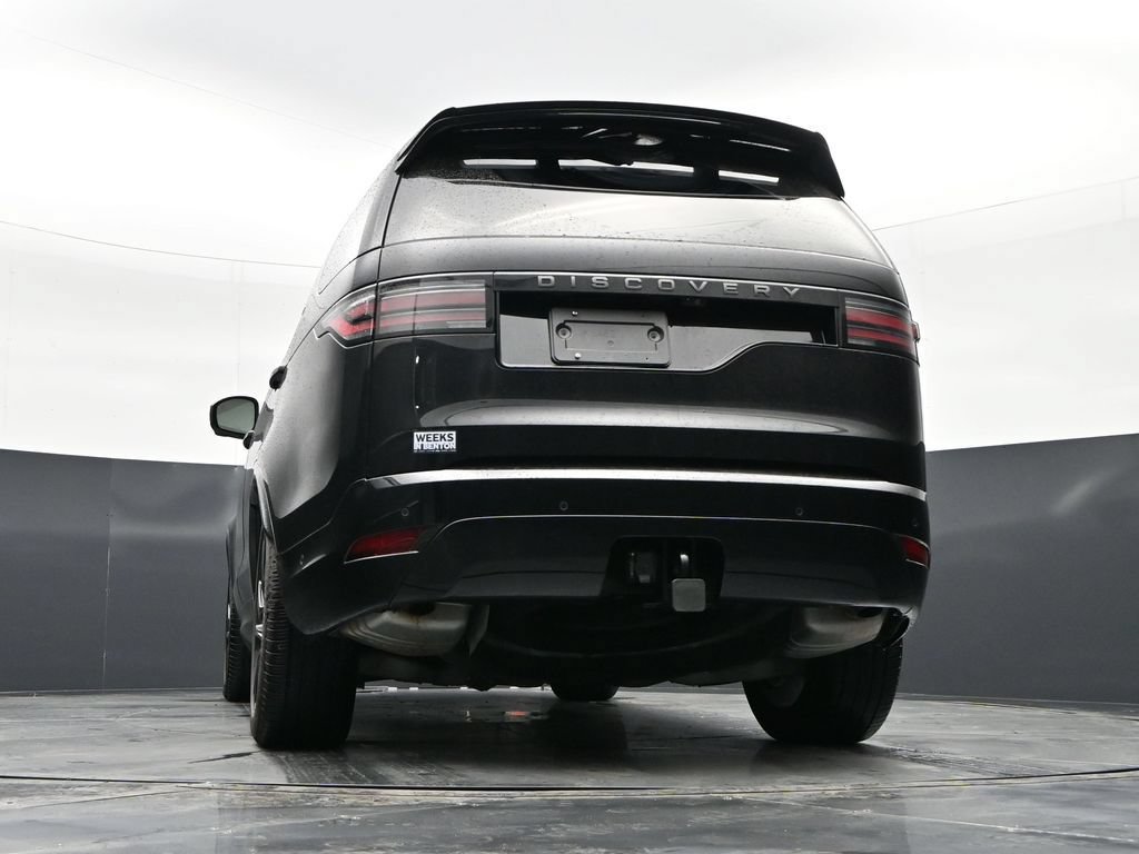 Used 2024 Land Rover Discovery Dynamic SE AWD/4WD image 36