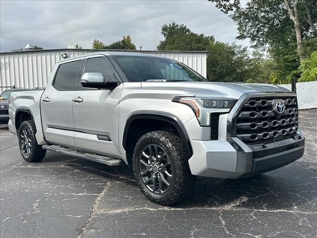 Used 2023 Toyota Tundra Platinum AWD/4WD image 2