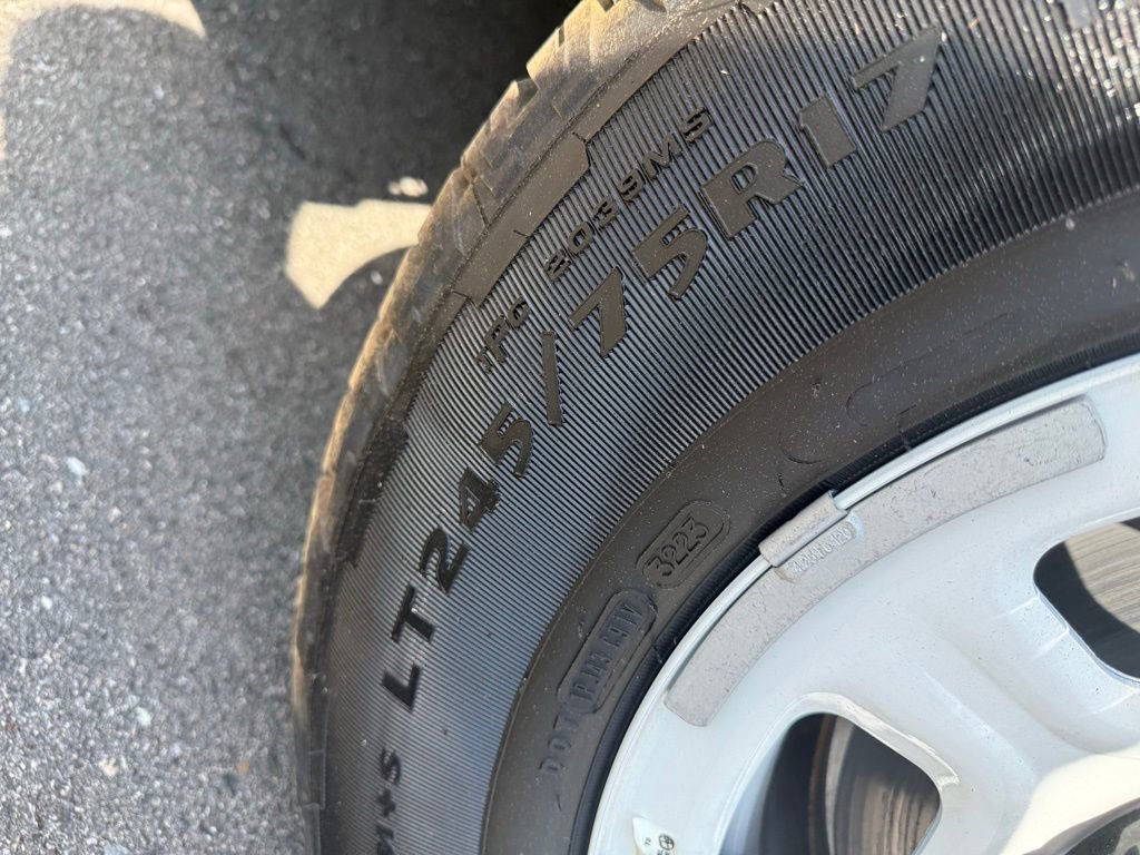 Used 2024 Chevrolet Brightdrop 600 w/ Battery Pack, Max Range AWD/4WD image 24