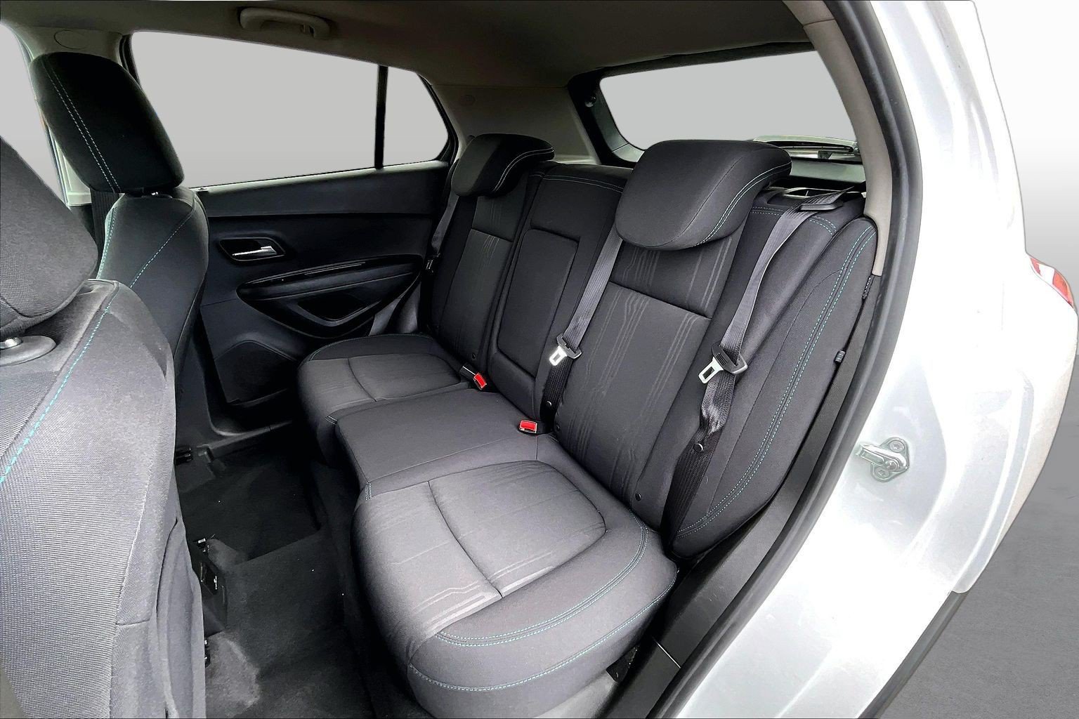 Used 2016 Chevrolet Trax LT AWD/4WD image 22