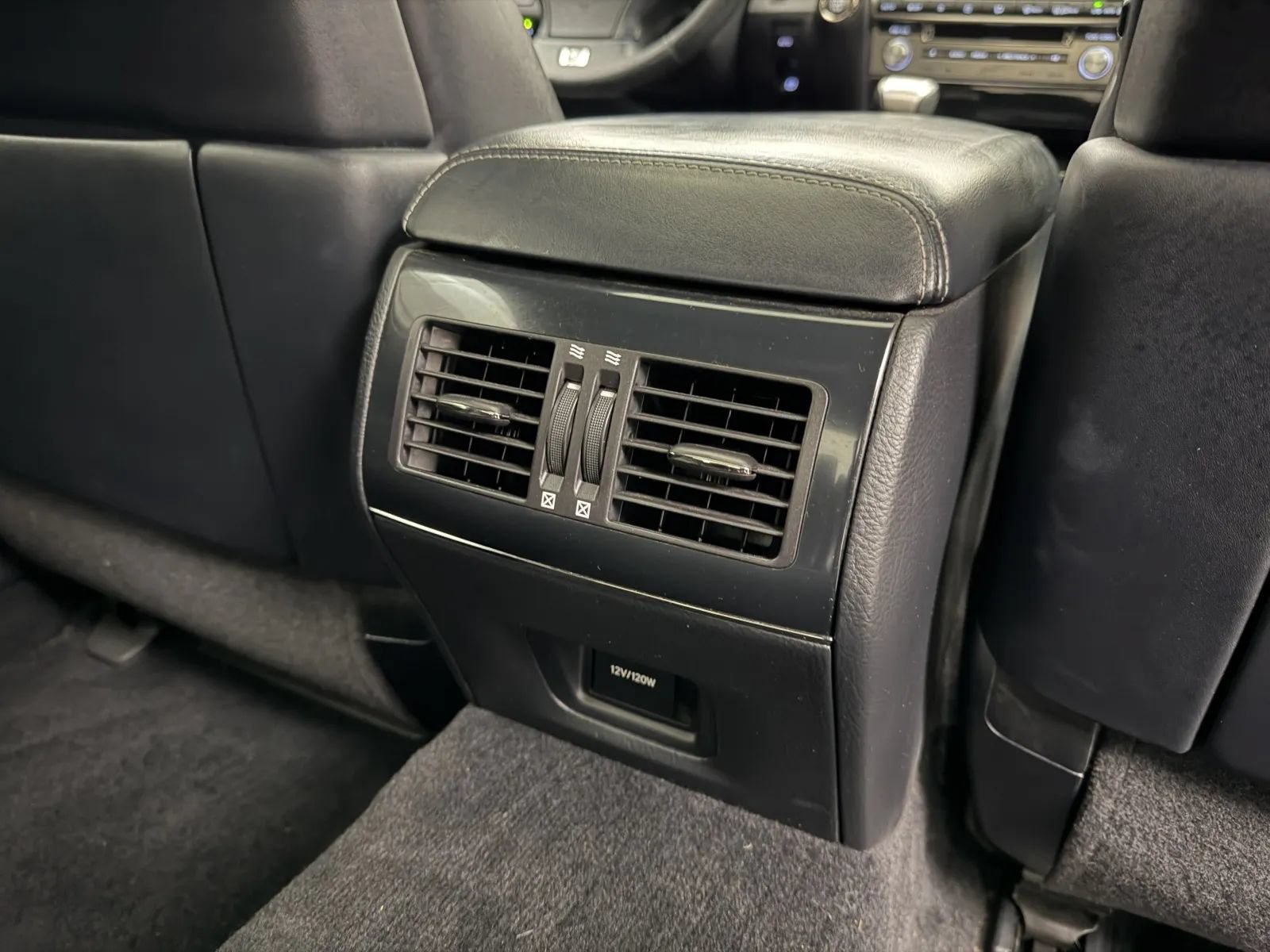 Used 2013 Lexus LS 460 AWD w/ F-Sport Pkg image 31