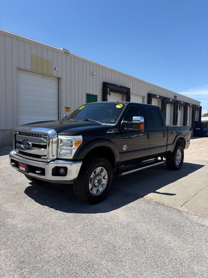 Used 2012 Ford F250 Lariat w/ Lariat Ultimate Pkg AWD/4WD image 4