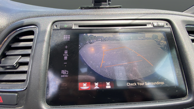 Used 2018 Honda HR-V EX image 14
