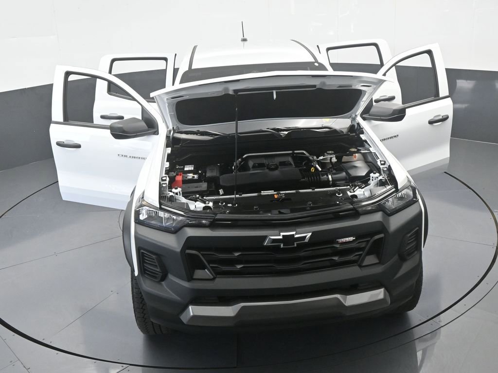 Used 2024 Chevrolet Colorado Trail Boss image 69