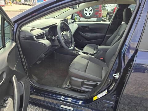 Used 2023 Toyota Corolla LE image 11