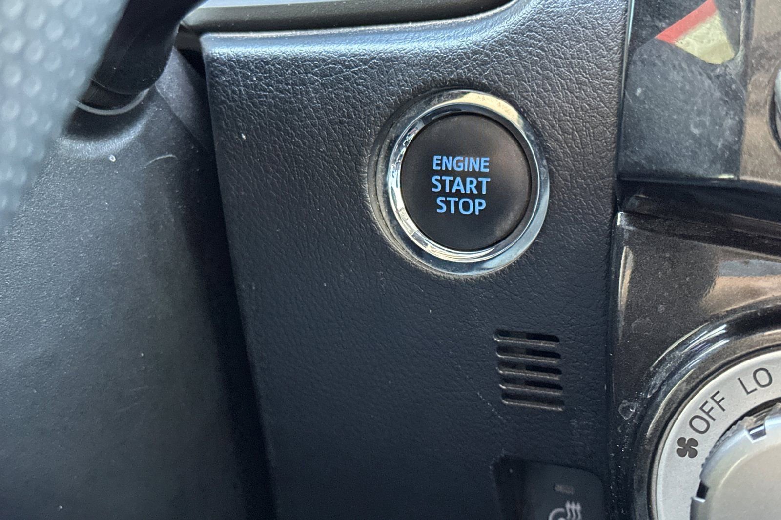 Used 2024 Toyota 4Runner TRD Off-Road Premium w/ Off Road Premium Plus Package image 23