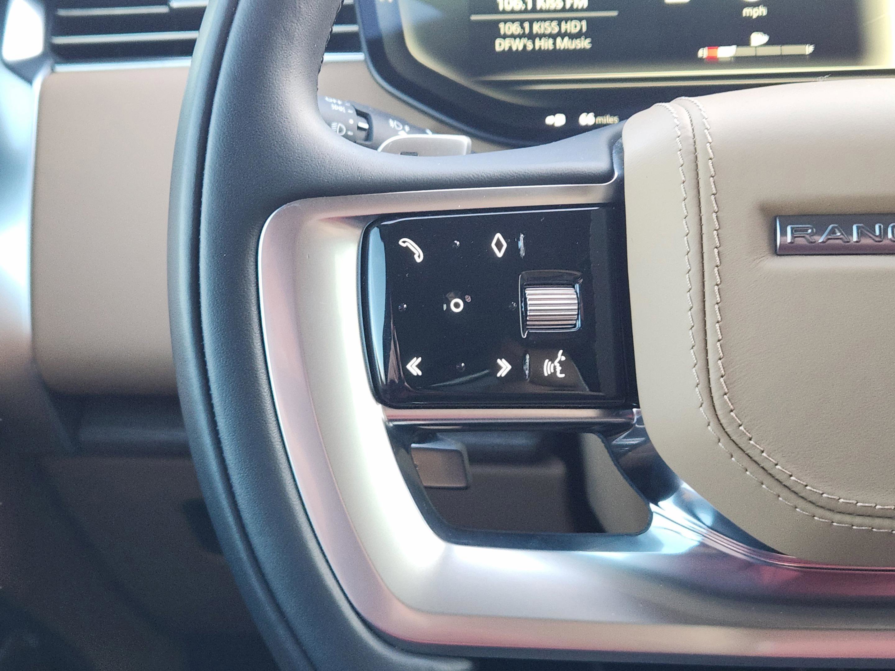 Certified 2023 Land Rover Range Rover Long Wheelbase SE image 30