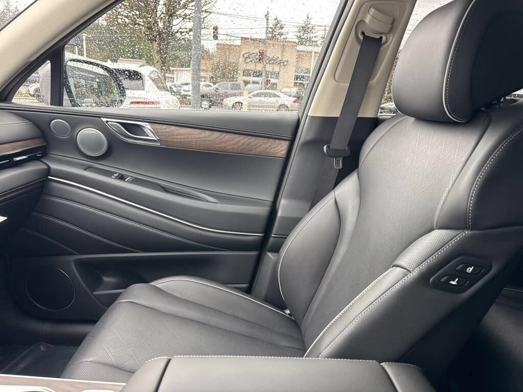 New 2026 Genesis GV80 2.5T Prestige AWD/4WD image 34