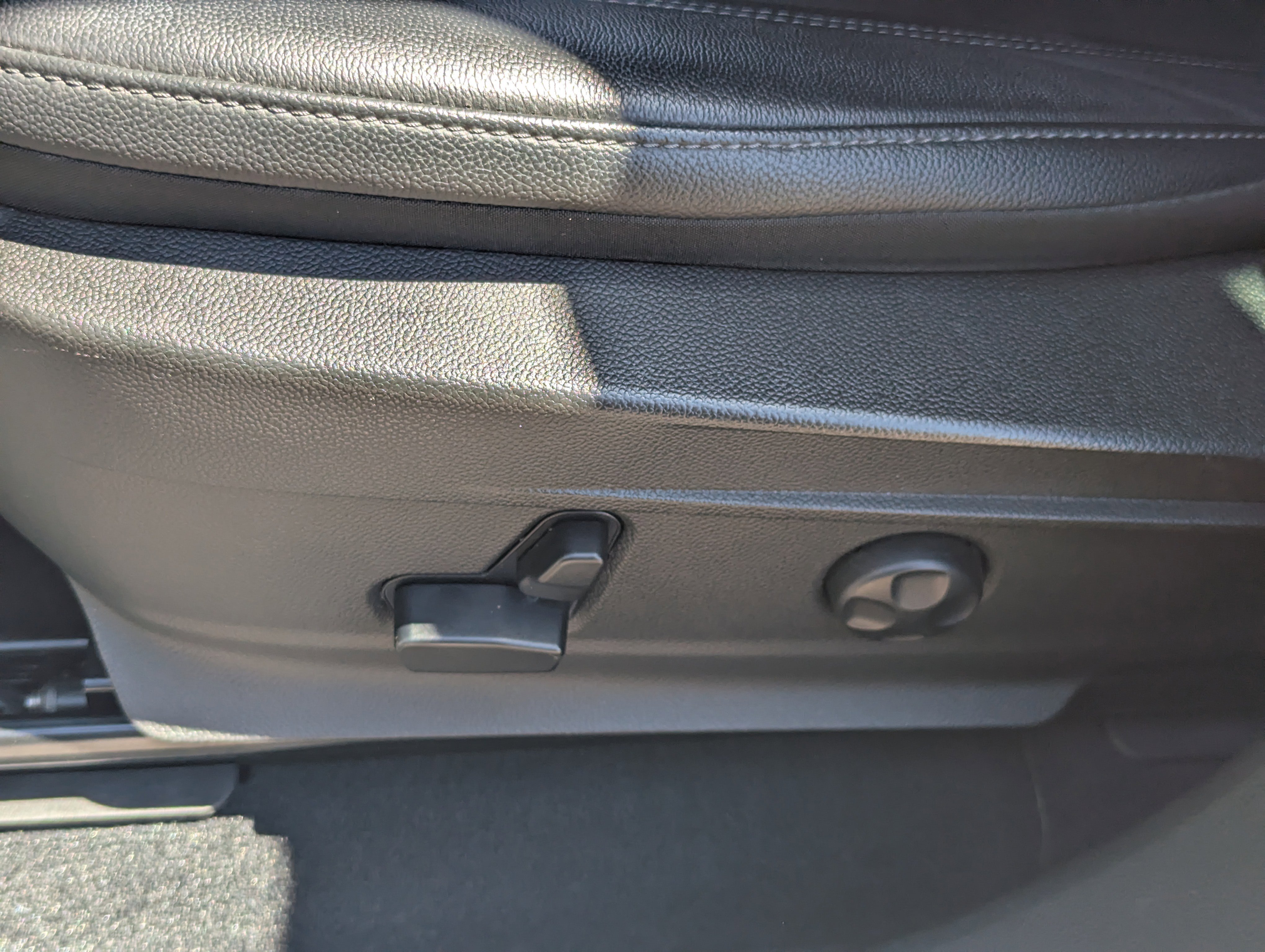 Used 2023 Alfa Romeo Stelvio Ti w/ Active Assist Plus Package image 22