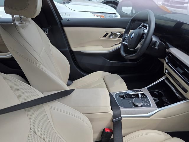 Used 2025 BMW 330i xDrive Sedan AWD/4WD image 8