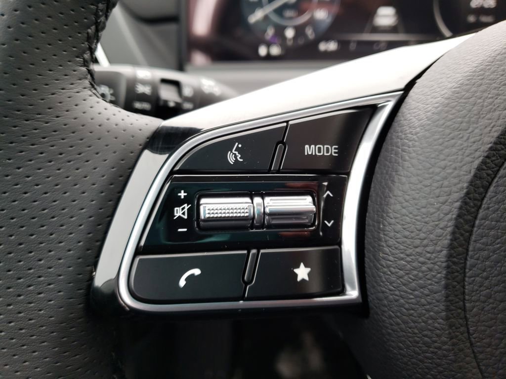 New 2026 Kia Seltos SX image 14