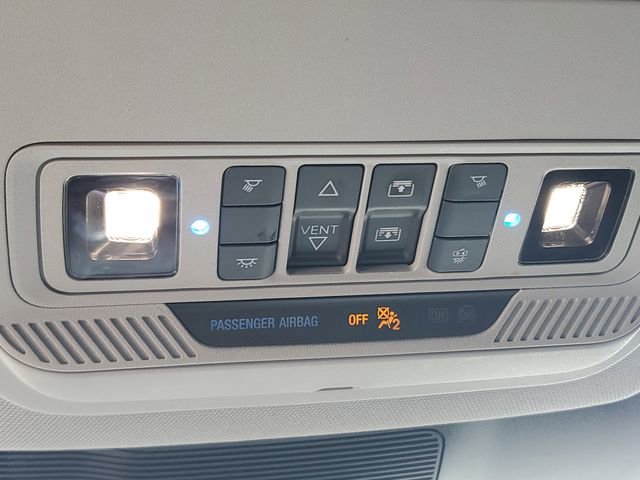 Used 2023 Ford Explorer XLT w/ Equipment Group 202A AWD/4WD image 23