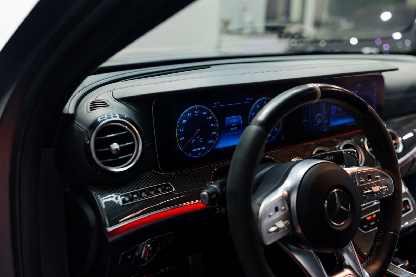 Used 2019 Mercedes-Benz E 63 AMG S image 39