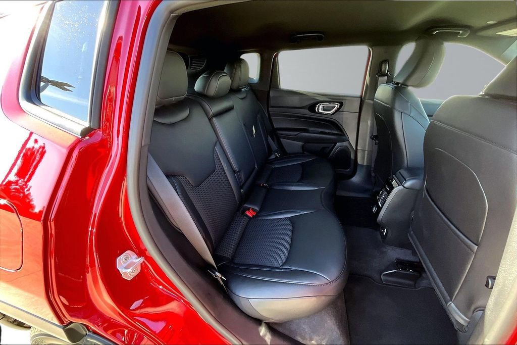 New 2026 Jeep Compass Latitude image 18