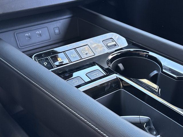 New 2025 Nissan Murano SV AWD/4WD image 12