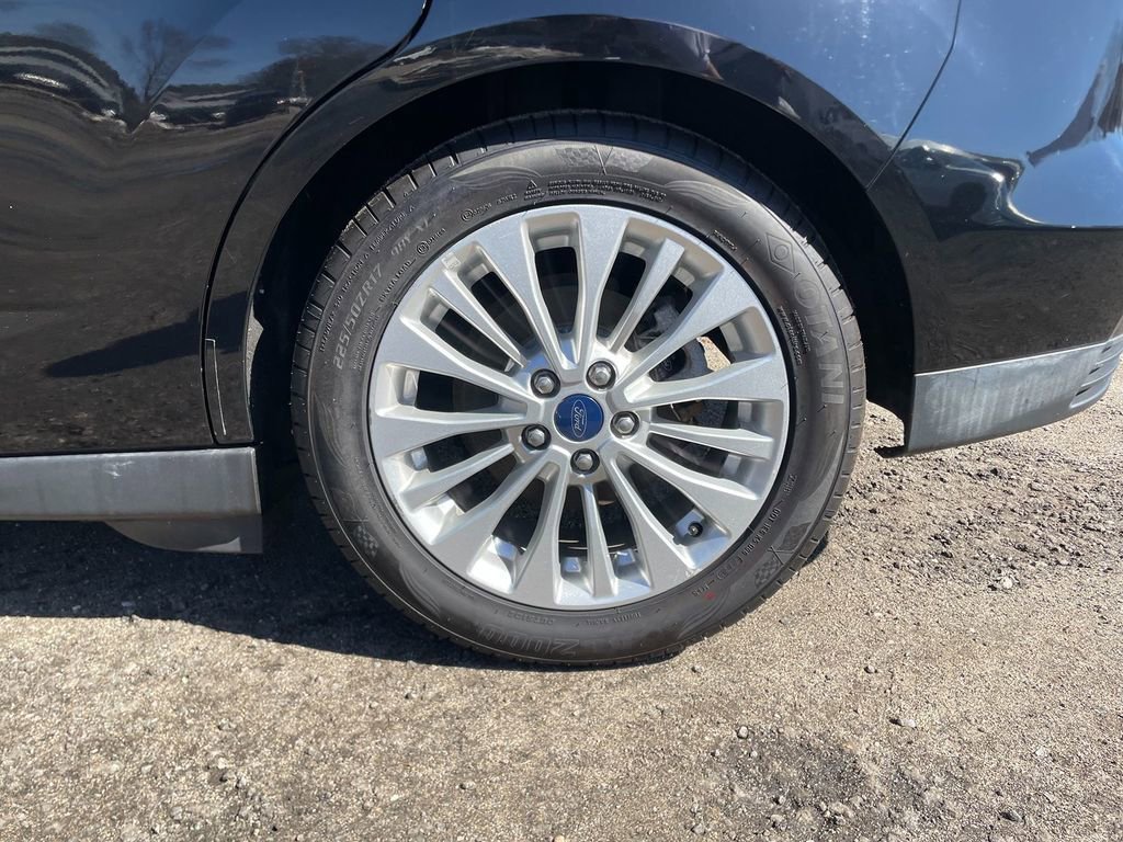 Used 2017 Ford C-MAX SE image 32