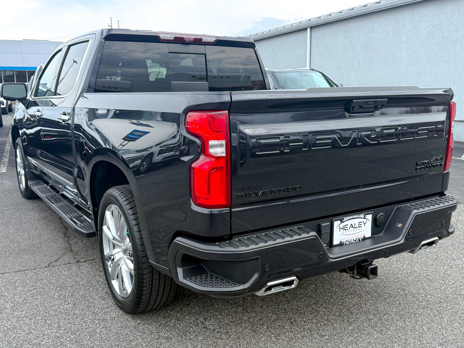 Certified 2023 Chevrolet Silverado 1500 High Country w/ High Country Premium Package image 5