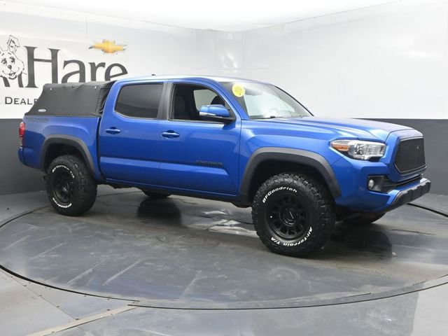 Used 2016 Toyota Tacoma TRD Off-Road image 6