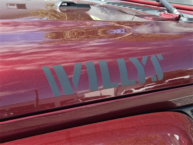 Used 2021 Jeep Gladiator Willys image 13