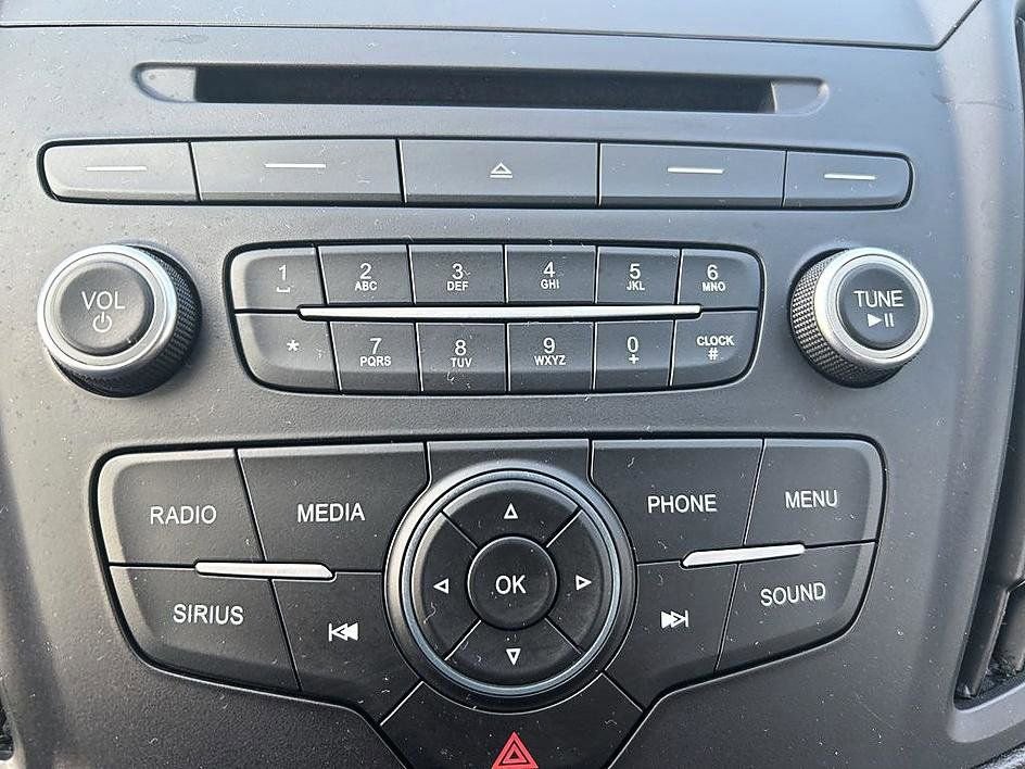 Used 2018 Ford Escape SE w/ SE Sport Appearance Package AWD/4WD image 23