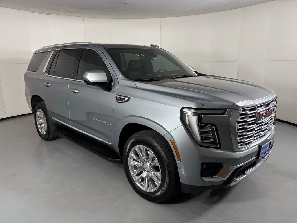 Used 2025 GMC Yukon Denali image 2