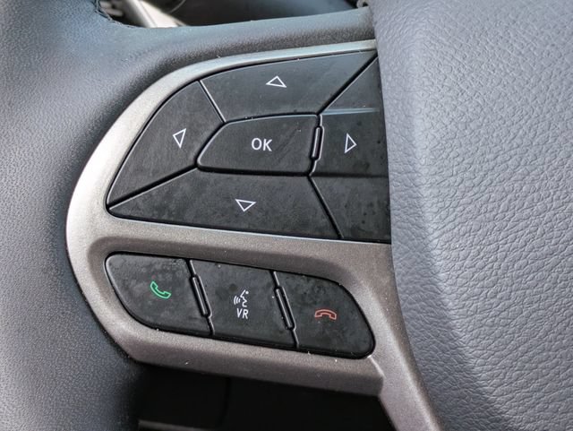 Certified 2022 Jeep Cherokee Latitude Lux w/ Sun & Sound Group AWD/4WD image 17
