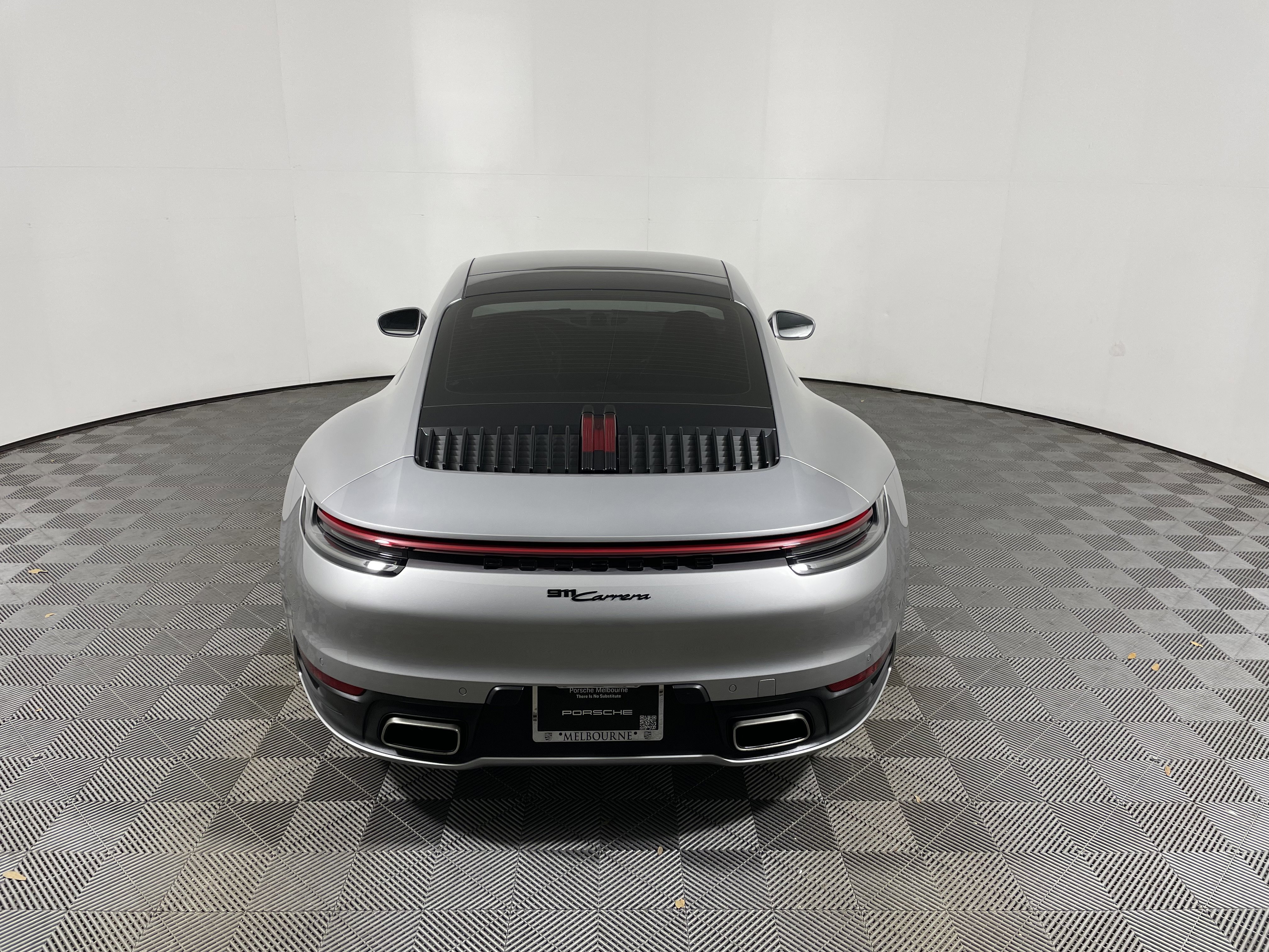 Certified 2024 Porsche 911 Carrera w/ Premium Package image 6