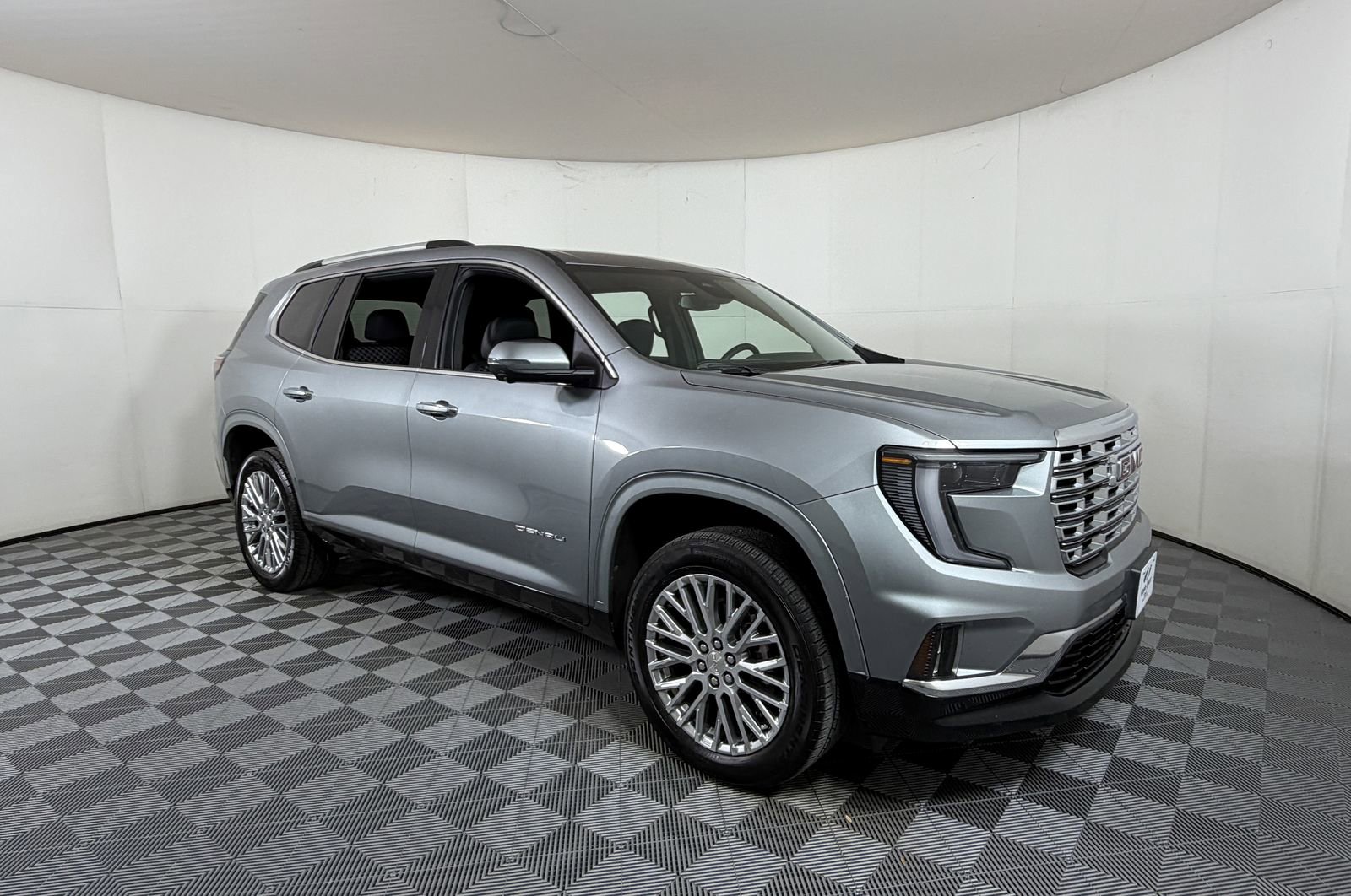 Used 2025 GMC Acadia Denali