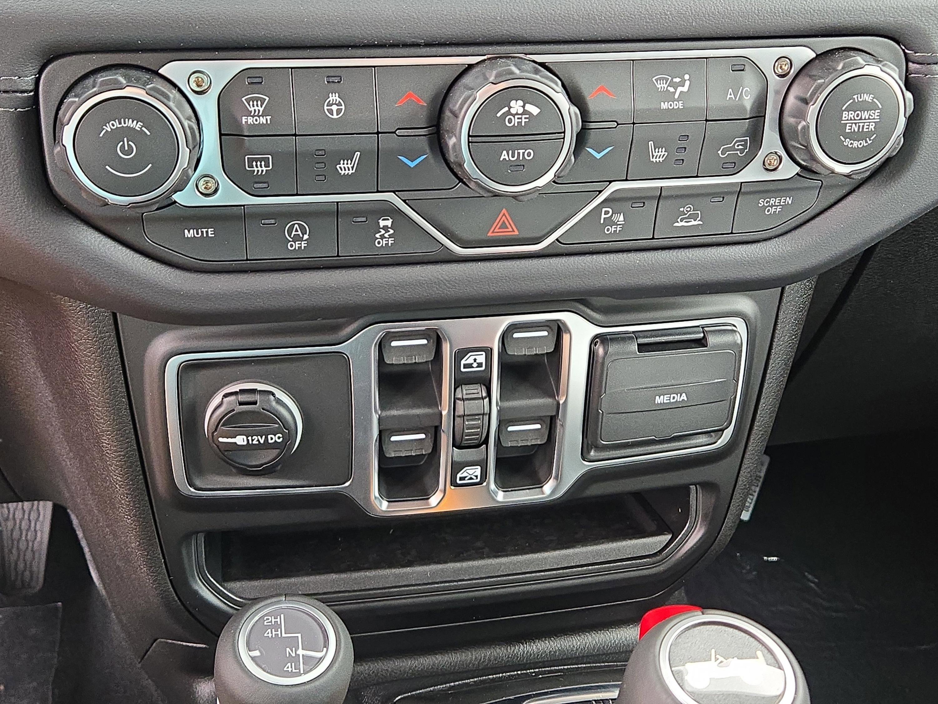 New 2026 Jeep Wrangler Sahara image 28