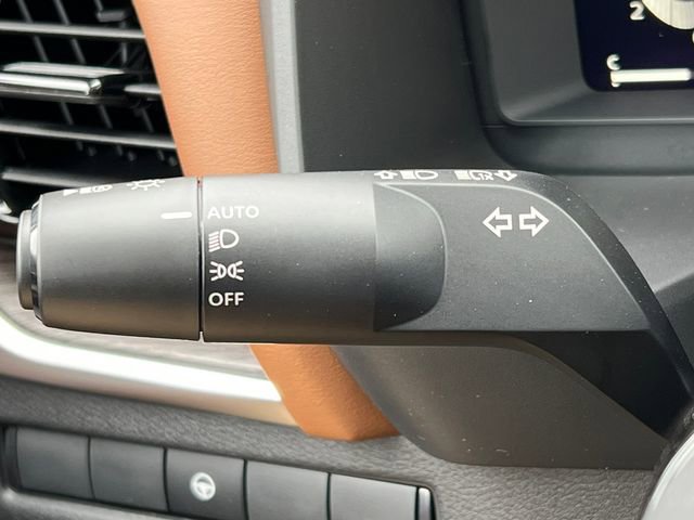 New 2026 Nissan Rogue Platinum image 15