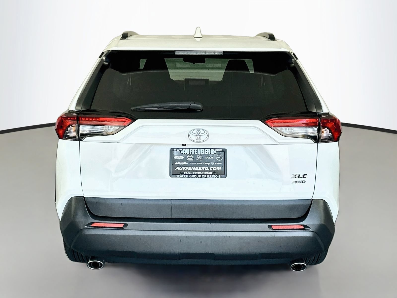 Used 2023 Toyota RAV4 XLE w/ Convenience Package AWD/4WD image 6